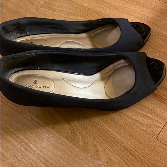 bandolino school shoes